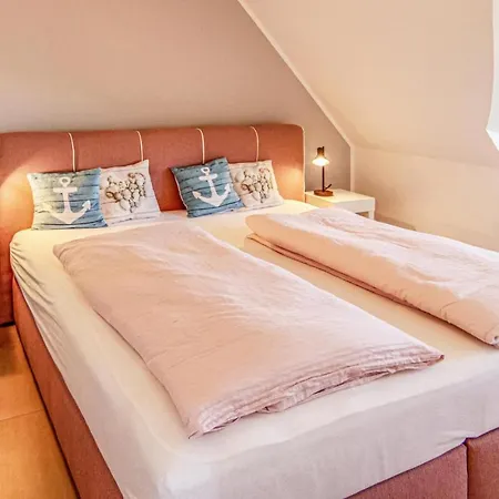 Awesome In Ot Poeler Drift With Sauna Holiday home Zierow